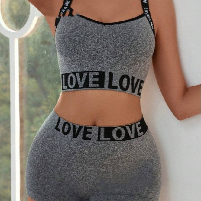 Camisola con cintura alta y letras LOVE para mujer