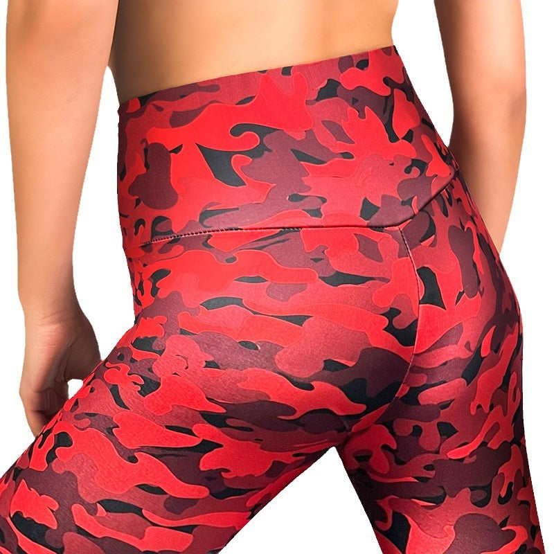 Pantalones de yoga con estampado de camuflaje rojo para mujer